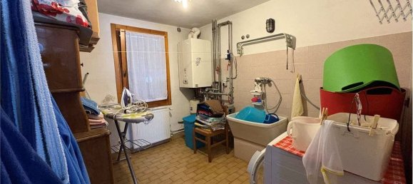 Villa de 5 dormitorios en Sernaglia della Battaglia, Italy No. 275190 26