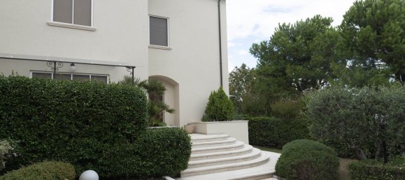 Villa T4 em Civitanova Marche, Italy N.º 69262 10