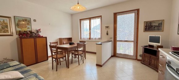 2-salle Appartement à Ranzanico, Italy No. 300173 6