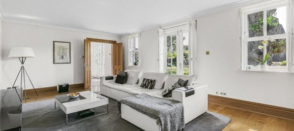 6 bedrooms House in Woodside, United Kingdom No. 6518 19