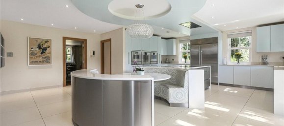 6 bedrooms House in Woodside, United Kingdom No. 6518 30