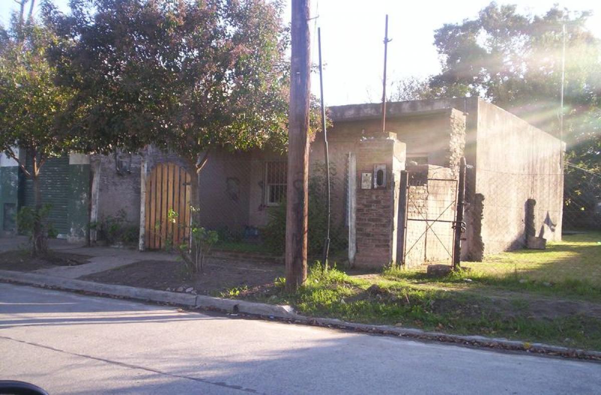 3 Schlafzimmer Haus in Almirante Brown, Argentina, Nr. 89141