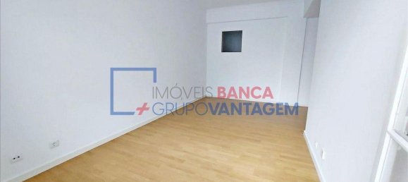2 Schlafzimmer Wohnung in Rio de Mouro, Portugal, Nr. 221507 14