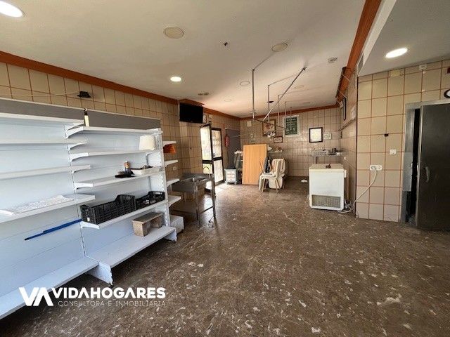 79m² Commercial property in Rota, Spain No. 205384