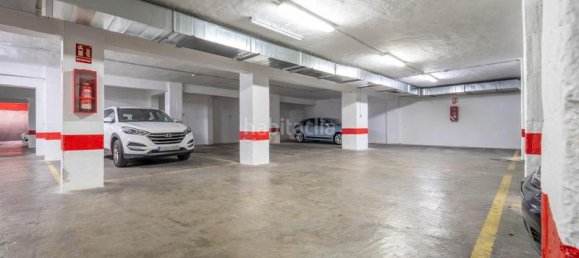 1046m² Parking in Granada, Spain No. 182101 26