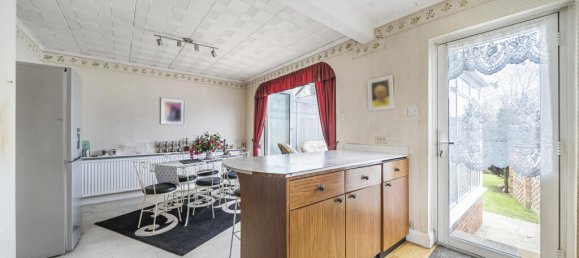 3 Schlafzimmer Haus in London, United Kingdom, Nr. 7713 7