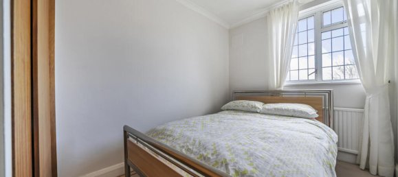 3 Schlafzimmer Haus in London, United Kingdom, Nr. 7713 11