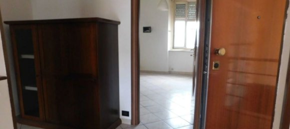 2 bedrooms Apartment in Turin, Italy No. 315886 5