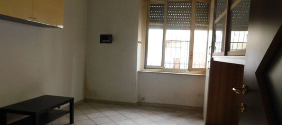 2 bedrooms Apartment in Turin, Italy No. 315886 7