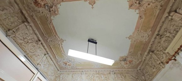 Квартира с 9 спальнями в Мессина, Италия № 143769 11