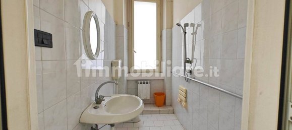 Квартира с 9 спальнями в Мессина, Италия № 143769 35