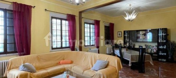4 bedrooms Villa in Bentivoglio, Italy No. 272532 9