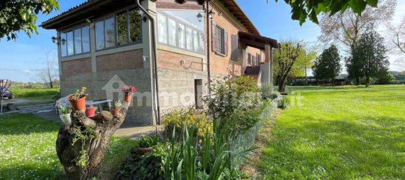 4 bedrooms Villa in Bentivoglio, Italy No. 272532 3