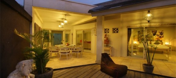 6 Schlafzimmer Villa in Seminyak, Indonesia, Nr. 3302 4
