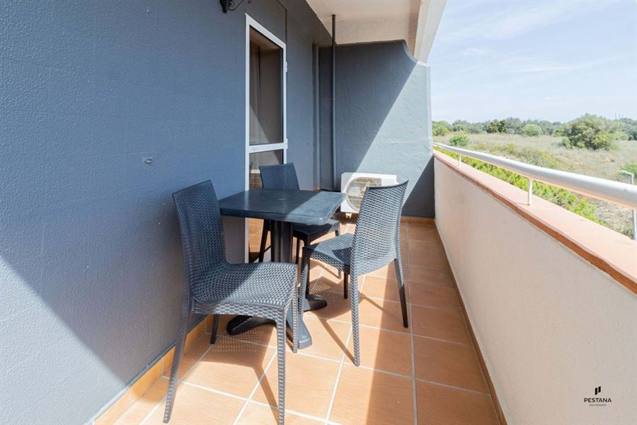 Apartamento de 1 dormitorio en Alvor, Portugal No. 10415