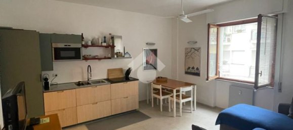 Apartamento de 1 dormitorio en Rapallo, Italy No. 27904 2