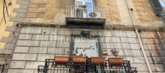 1 bedroom Apartment in Naples, Italy No. 350340 2