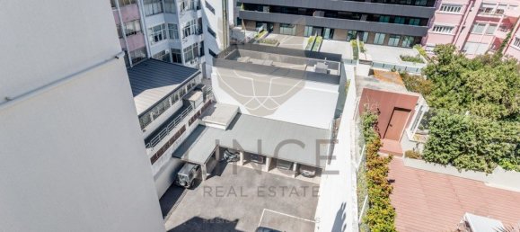 Пентхаус с 4 спальнями в Лиссабон, Португалия № 94554 41