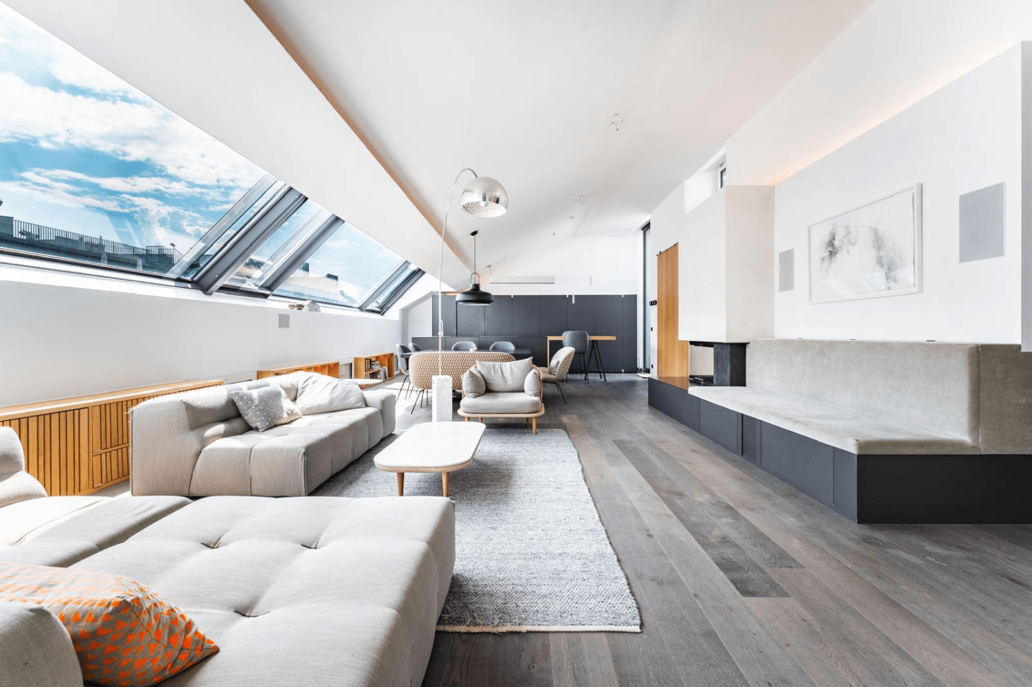 4 bedrooms Apartment in Neubau, Austria No. 224157