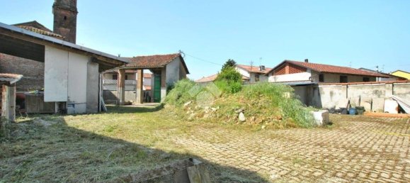 5-Zimmer Haus in Livorno Ferraris, Italy, Nr. 355972 9