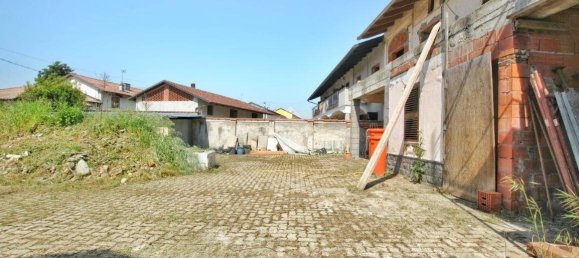 5-Zimmer Haus in Livorno Ferraris, Italy, Nr. 355972 5