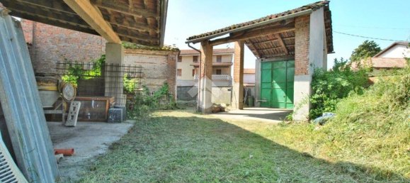 5-Zimmer Haus in Livorno Ferraris, Italy, Nr. 355972 13