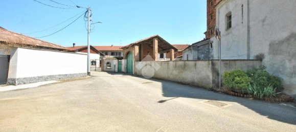 5-Zimmer Haus in Livorno Ferraris, Italy, Nr. 355972 16