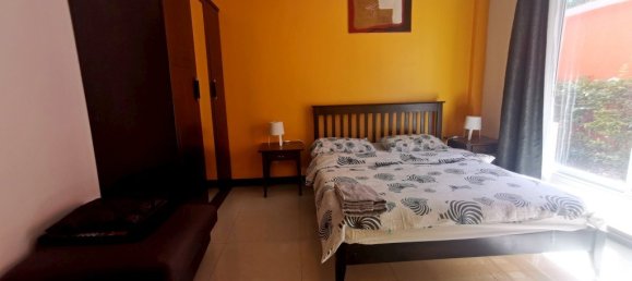 5 bedrooms Commercial property in Pattaya, Thailand No. 537 18