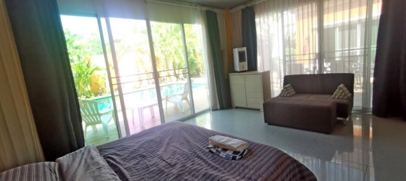 5 bedrooms Commercial property in Pattaya, Thailand No. 537 20