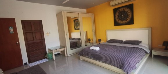 5 bedrooms Commercial property in Pattaya, Thailand No. 537 19