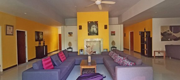 5 bedrooms Commercial property in Pattaya, Thailand No. 537 9