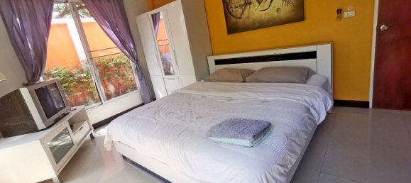 5 bedrooms Commercial property in Pattaya, Thailand No. 537 25