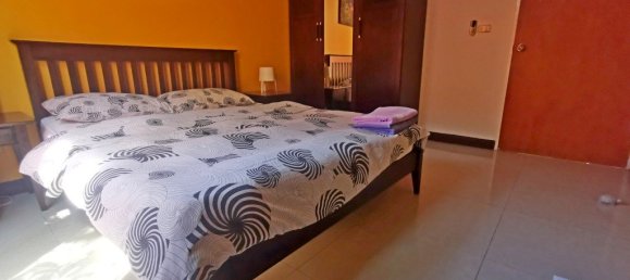 5 bedrooms Commercial property in Pattaya, Thailand No. 537 17