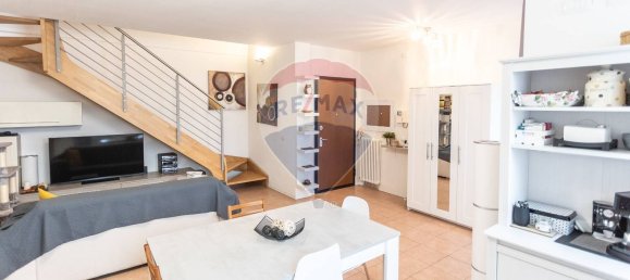 Квартира с 3 комнатами в Фиденца, Италия № 58578 8