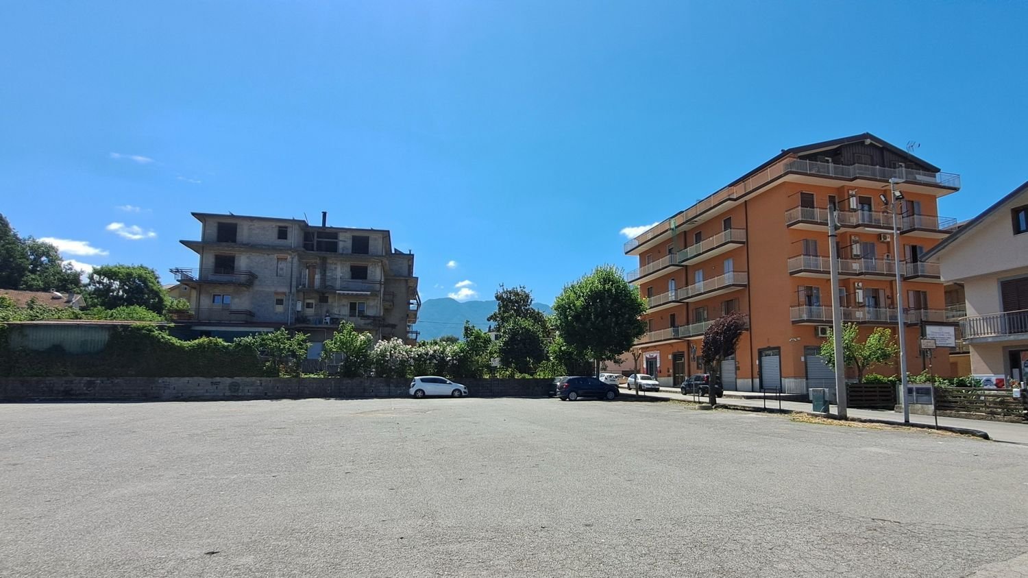 4غرفة بانتهاوس في Montoro, Italy رقم 251933