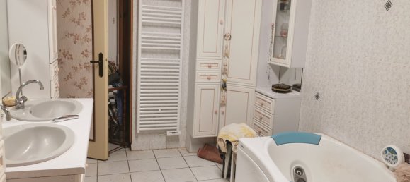 2 Schlafzimmer Haus in Romorantin-Lanthenay, France, Nr. 217569 46