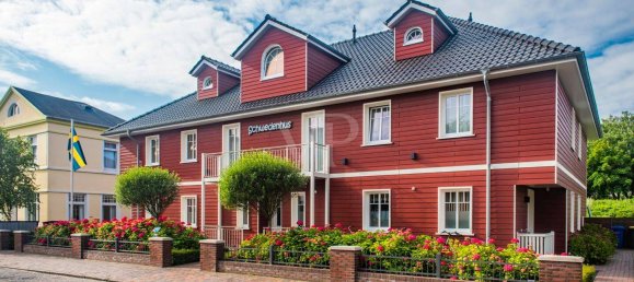 21 room House in Friesland, Germany No. 195095 4