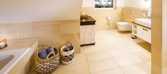 21 room House in Friesland, Germany No. 195095 16