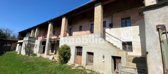 5 bedrooms House in Luserna San Giovanni, Italy No. 174953 13