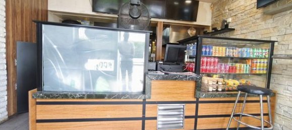 40m² Commercial property in Romainville, France No. 311314 4