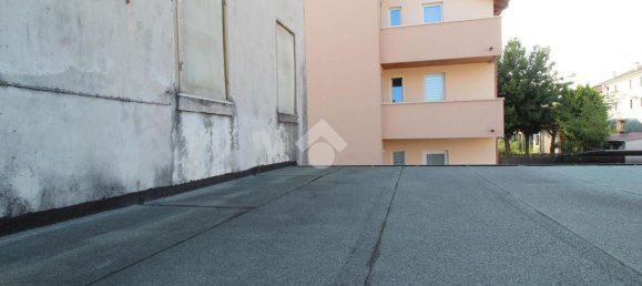 3 rooms House in Arzignano, Italy No. 300848 14