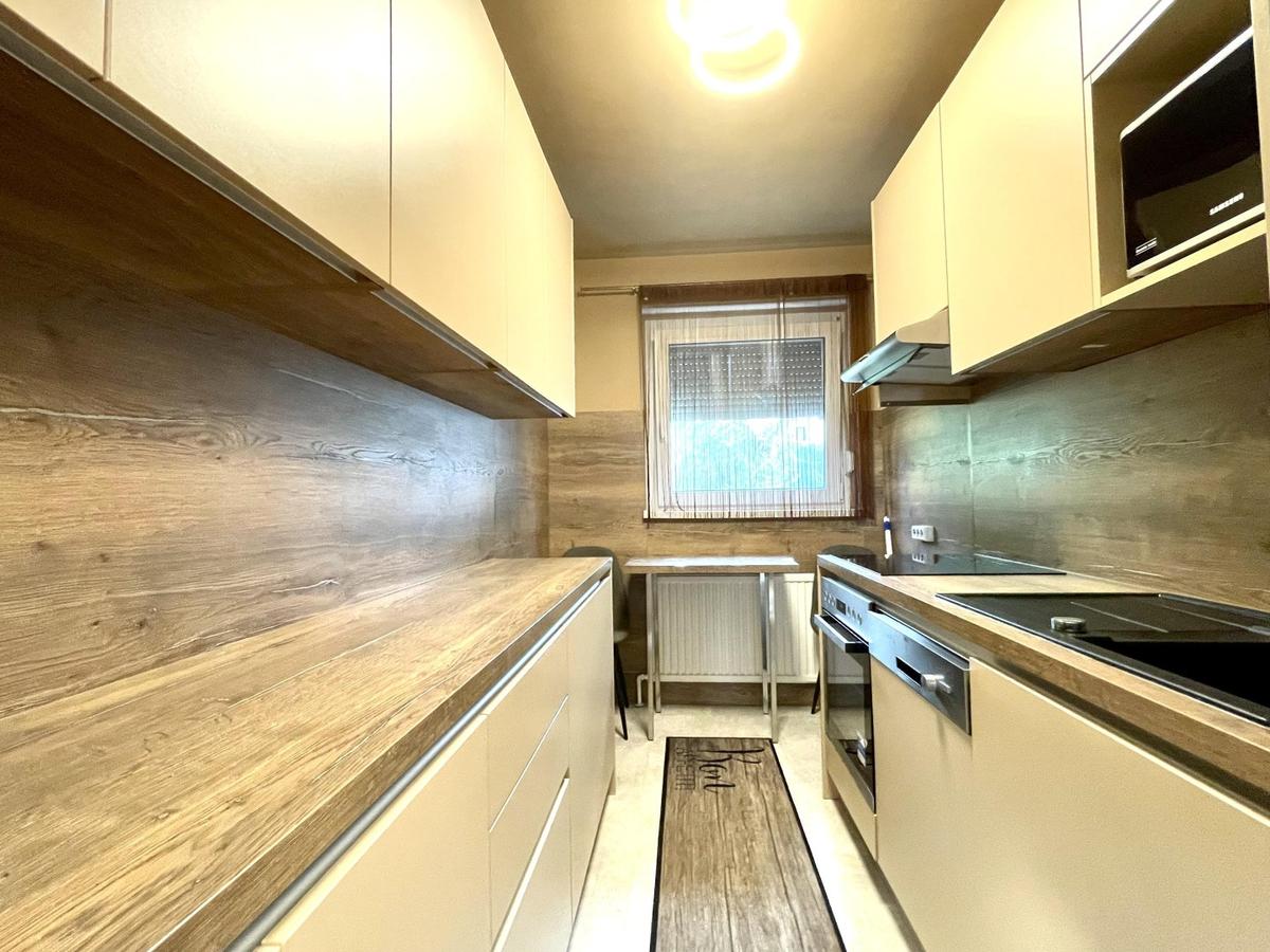 3 rooms Apartment in Hernals, Austria No. 194995