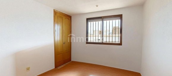 4 bedrooms Apartment in Alicante, Spain No. 188225 10