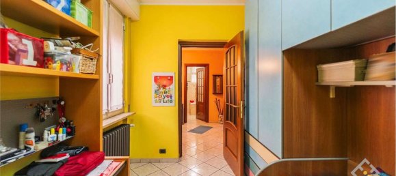 6 rooms Apartment in Novara, Italy No. 129645 28