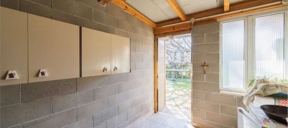 6 rooms Apartment in Novara, Italy No. 129645 36