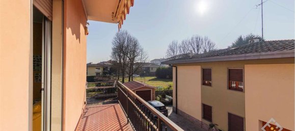 6 rooms Apartment in Novara, Italy No. 129645 34