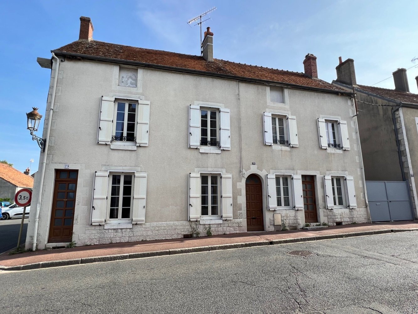 3 chambres Maison à Briare, France No. 77668