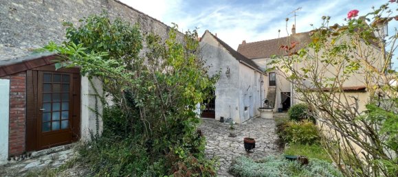 3 chambres Maison à Briare, France No. 77668 2