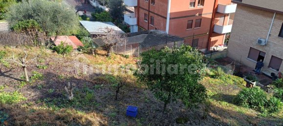594m² Land in Rome, Italy No. 79999 9