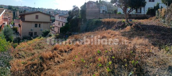 594m² Land in Rome, Italy No. 79999 3